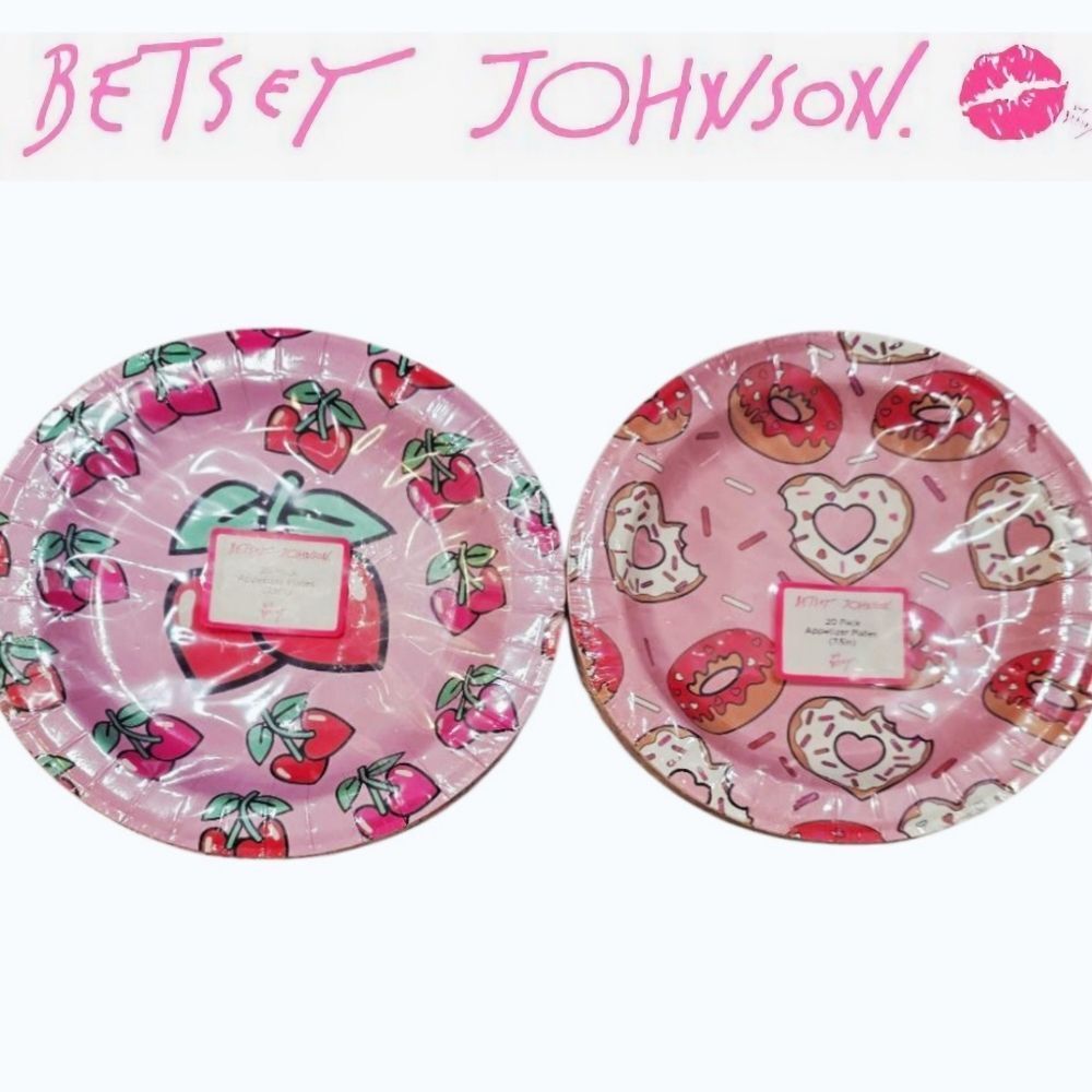 Betsey Johnson Heart Donuts & Cherries Appetizer Disposable Party Plates